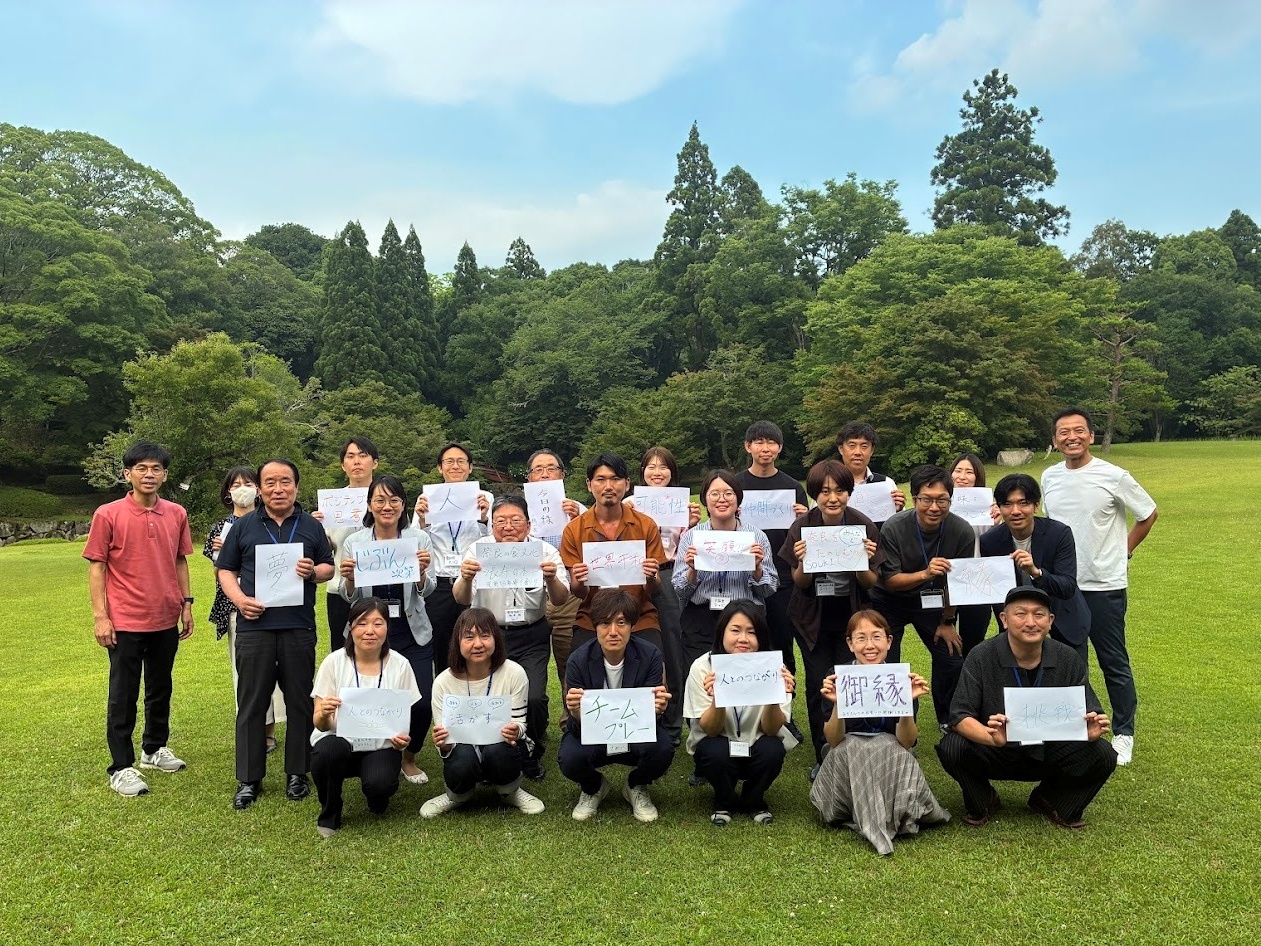 【中古】 企業者ネットワーキングの世界 ＭＩＴとボストン近辺の企業者コミュニティの探求/白桃書房/金井寿宏 中高生×企業の探究プロジェクト「大和みらいエンジン」が本格スタート