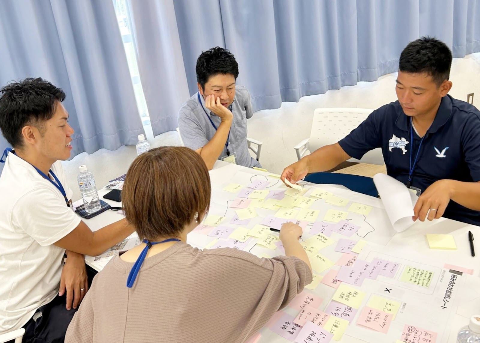 【開催レポート】中高生×地元企業の共創プロジェクト「よこすかengine」進行中！企業人と先生の合同研修会を開催